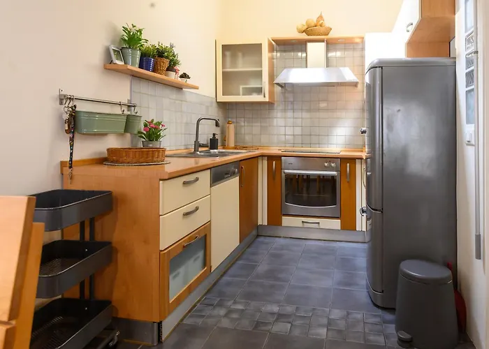 House Marjan